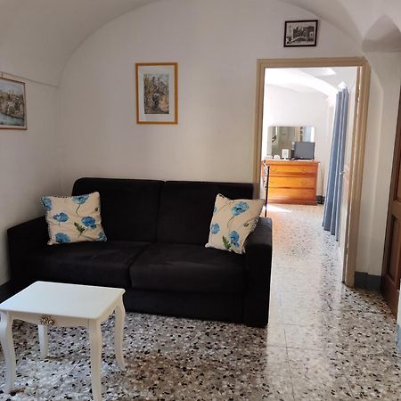 Apartamento Beb I Girasoli Dolceacqua Exterior foto