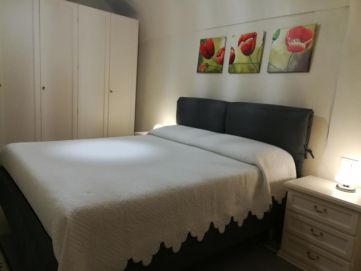 Apartamento Beb I Girasoli Dolceacqua Exterior foto